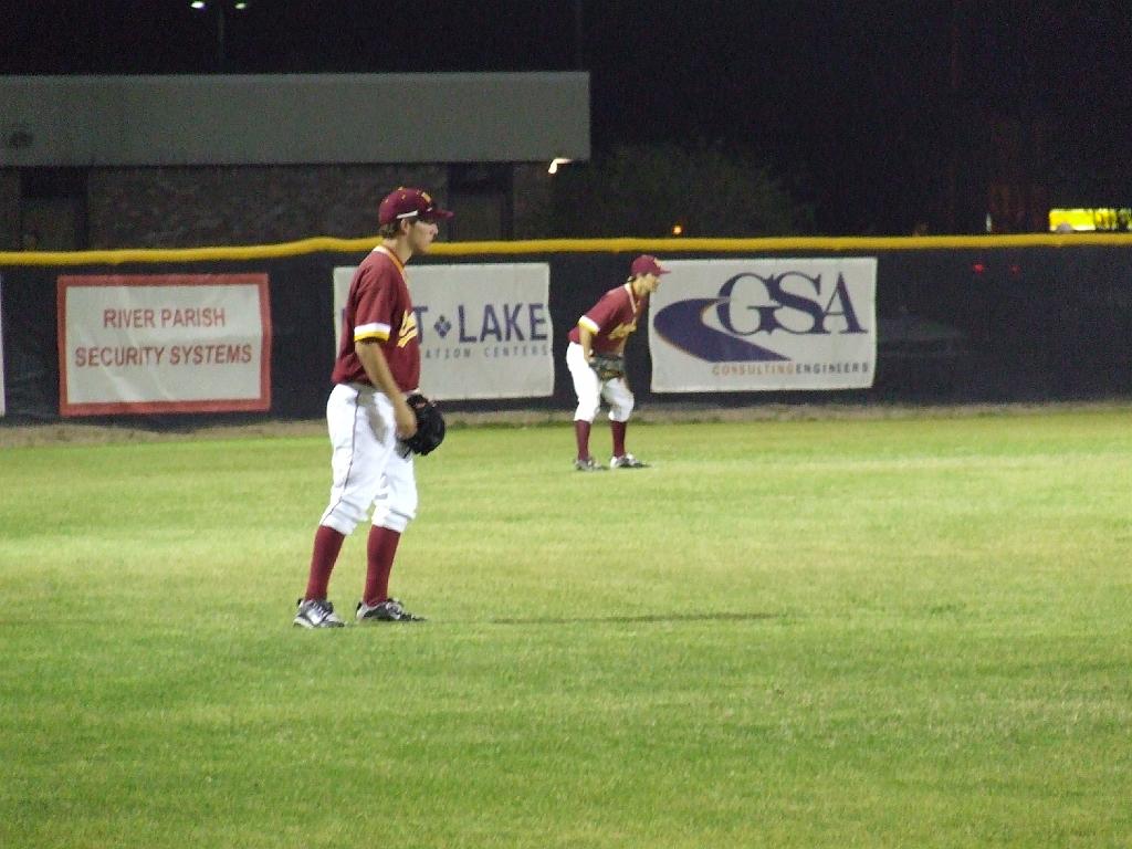 Varsity vs Zachary 2-27-09 (21)